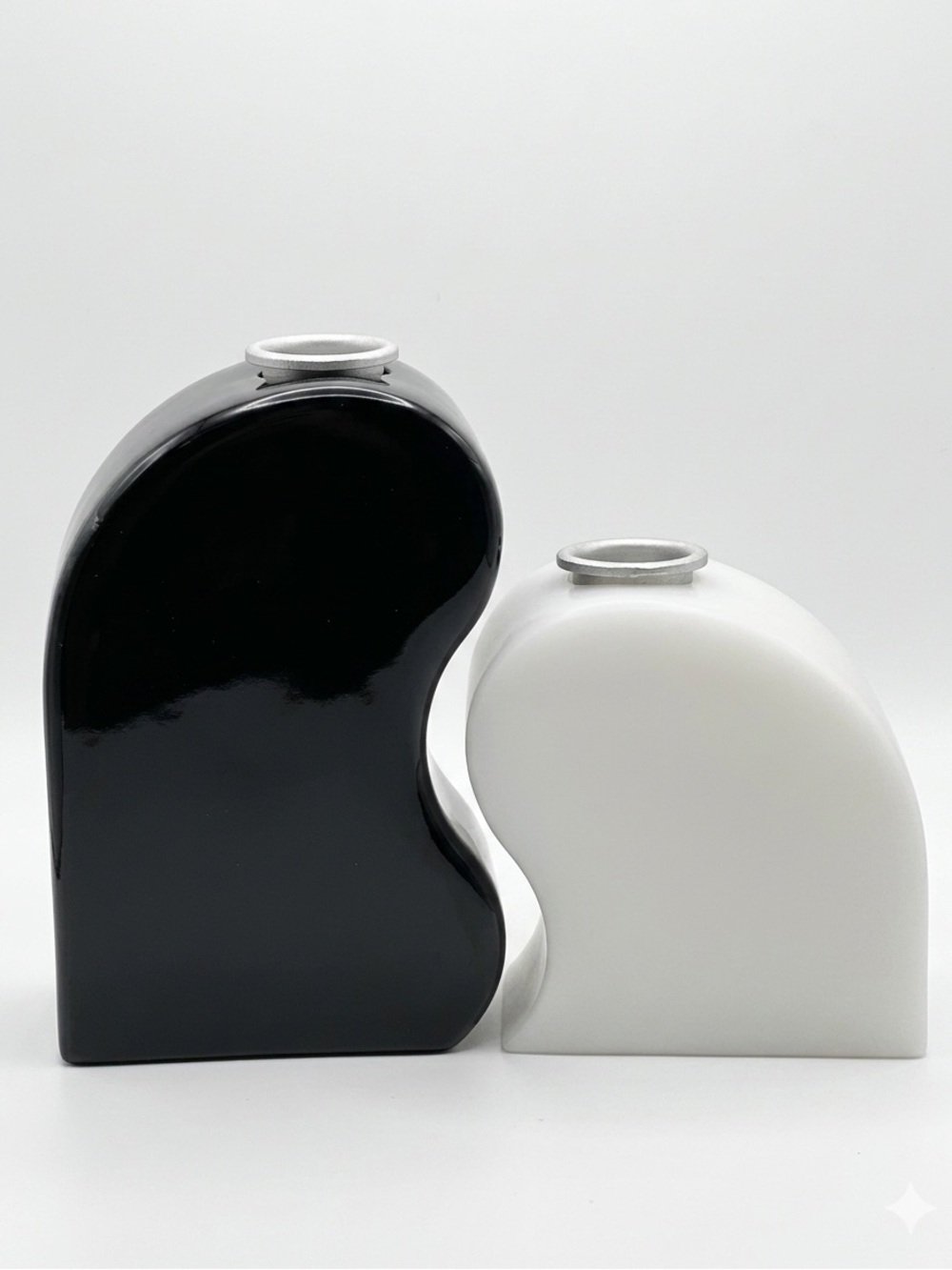 NWT Areaware Seymour Candle Holder Black White Sculptural Interlocking Set
